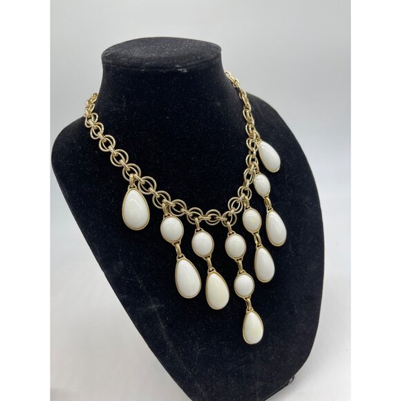 Fashion gold tone & off white cascade teardrops charming necklace 20 - Picture 2 of 5